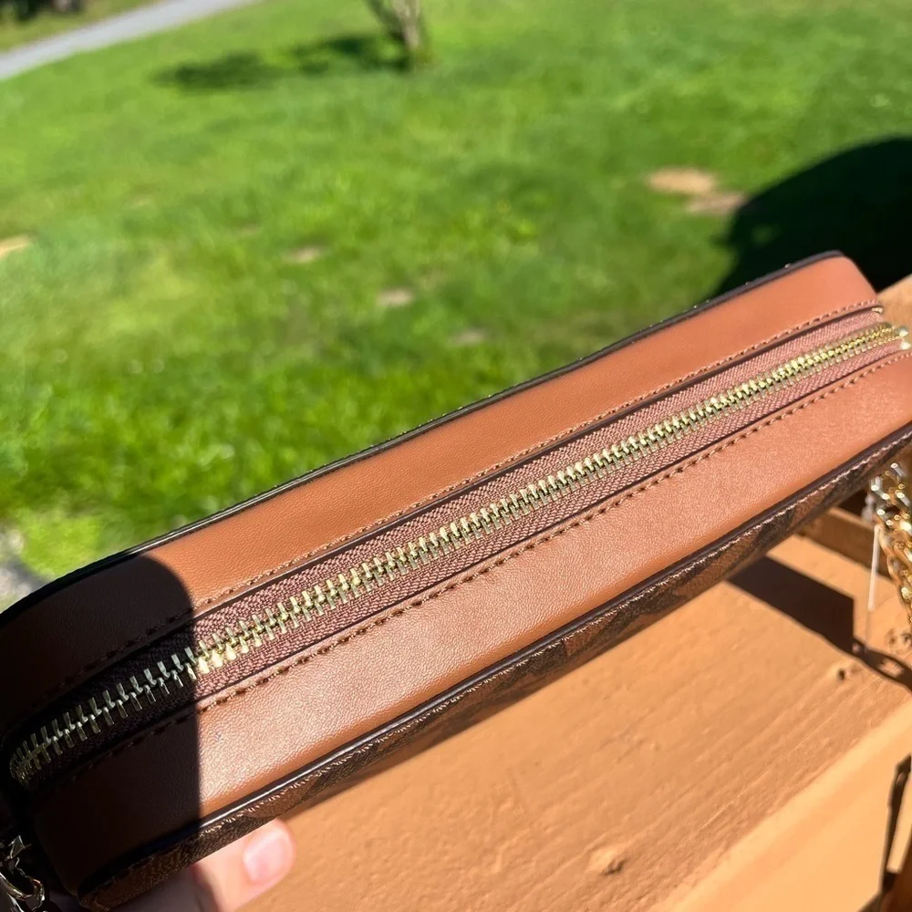 Michael Kors East West Crossbody Bag Logo Print Leather NWT - Picture 3 of 4